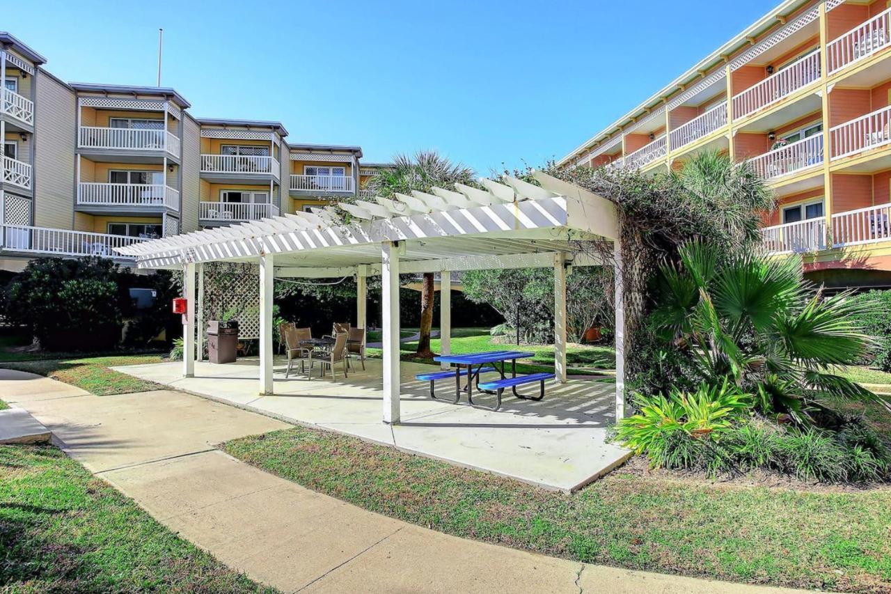 Beachfront Haven Apartment Galveston Exterior photo