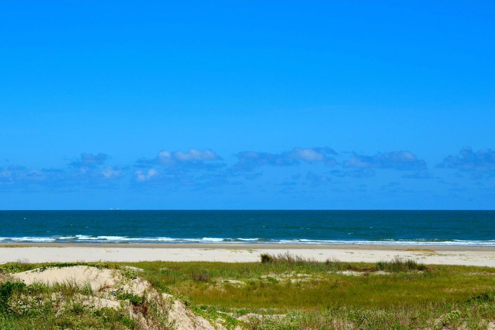 Beachfront Haven Apartment Galveston Exterior photo